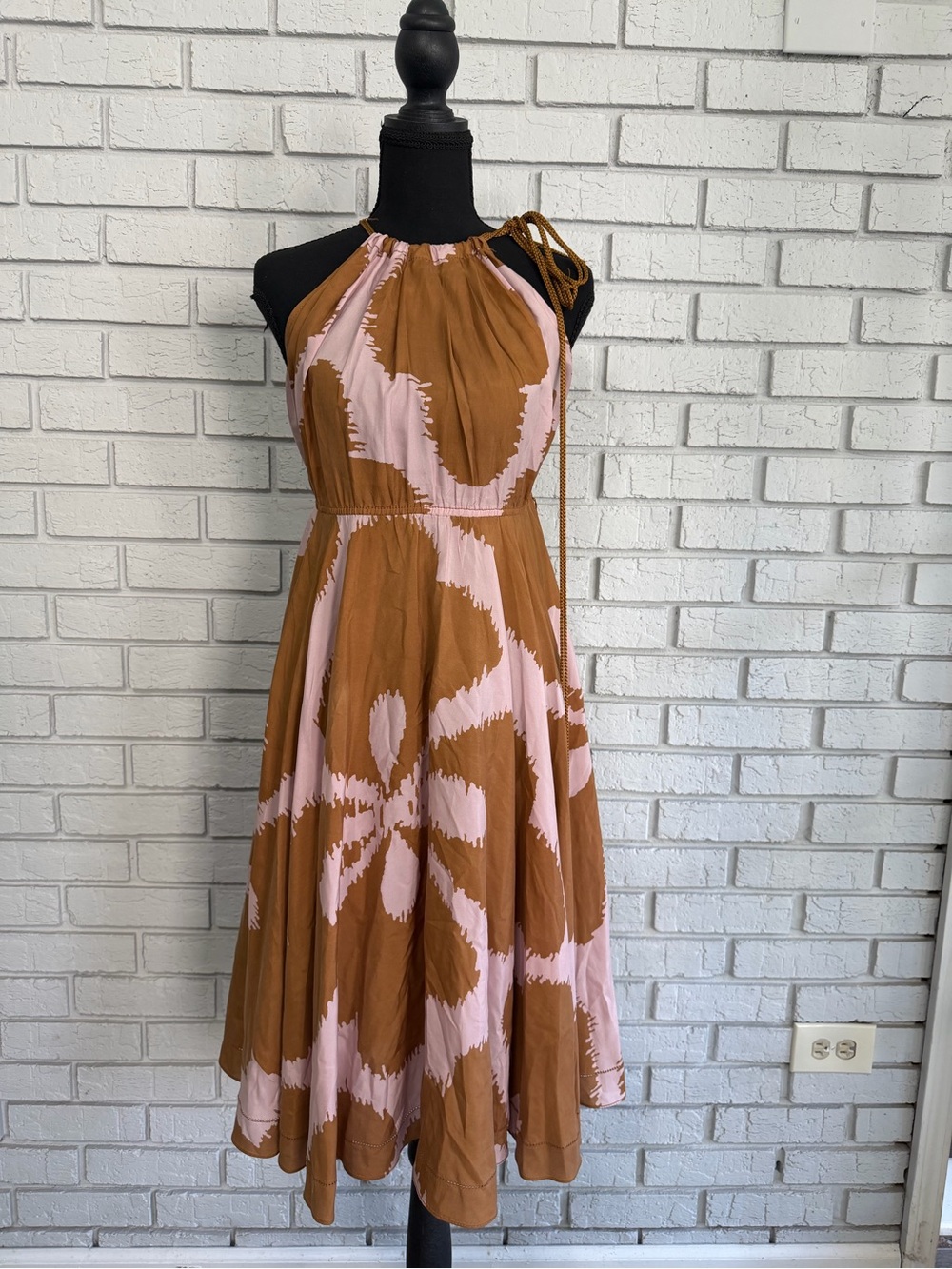 Diane Von Frustenberg Naro Dress Small Women’s 100% Silk Sleeveless Brown/Pink